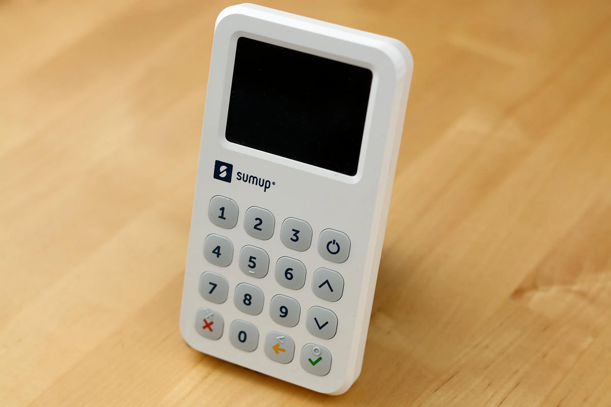 SumUp Solo Ireland review: pocketable touchscreen terminal