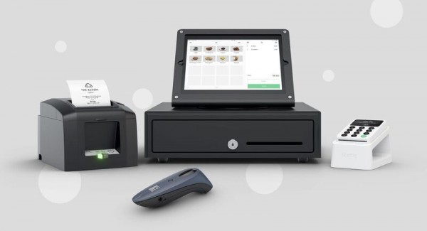 iZettle Go App Review: How Far Can the POS System Go?