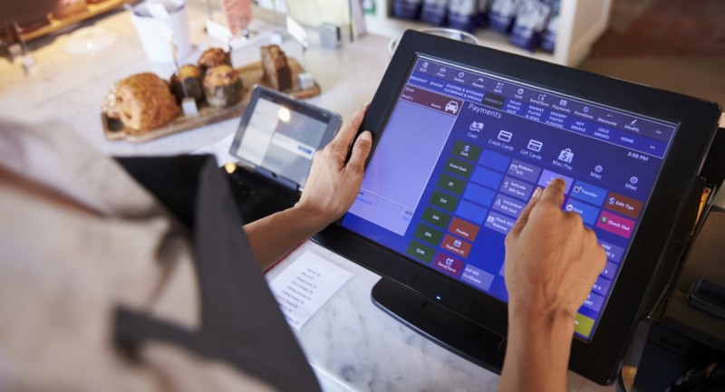 How to Use a POS Machine, Step by Step Explained
