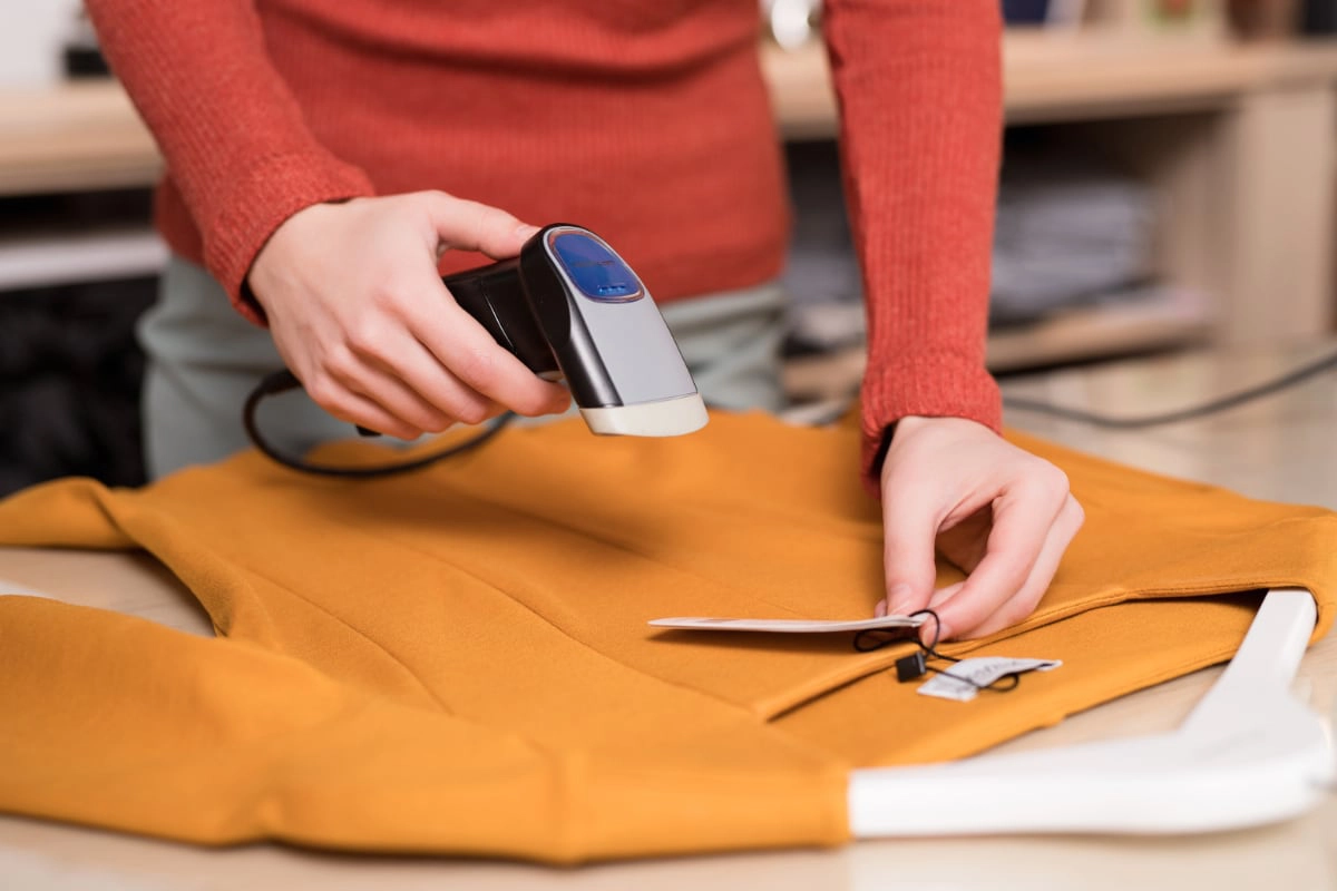 Barcode scanner used for clothing label