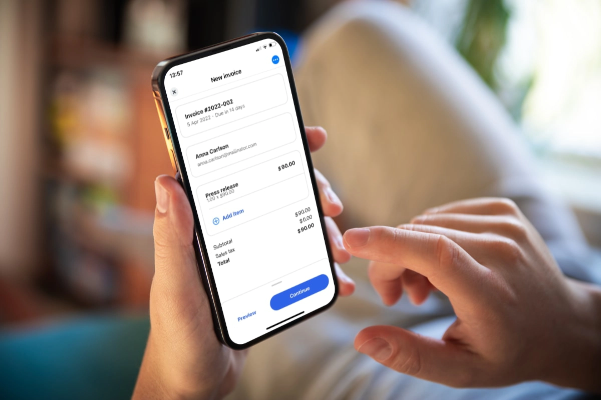 SumUp Invoices can be sent from your cell phone SumUp Invoice on cell phone
