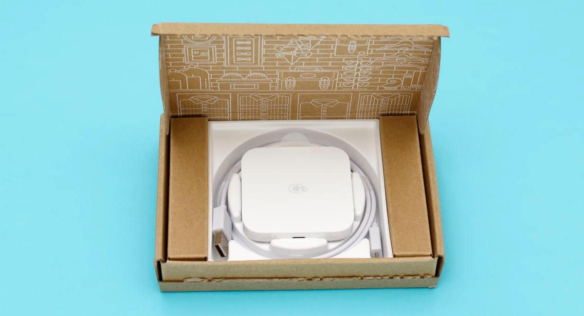 Square Reader in packaging