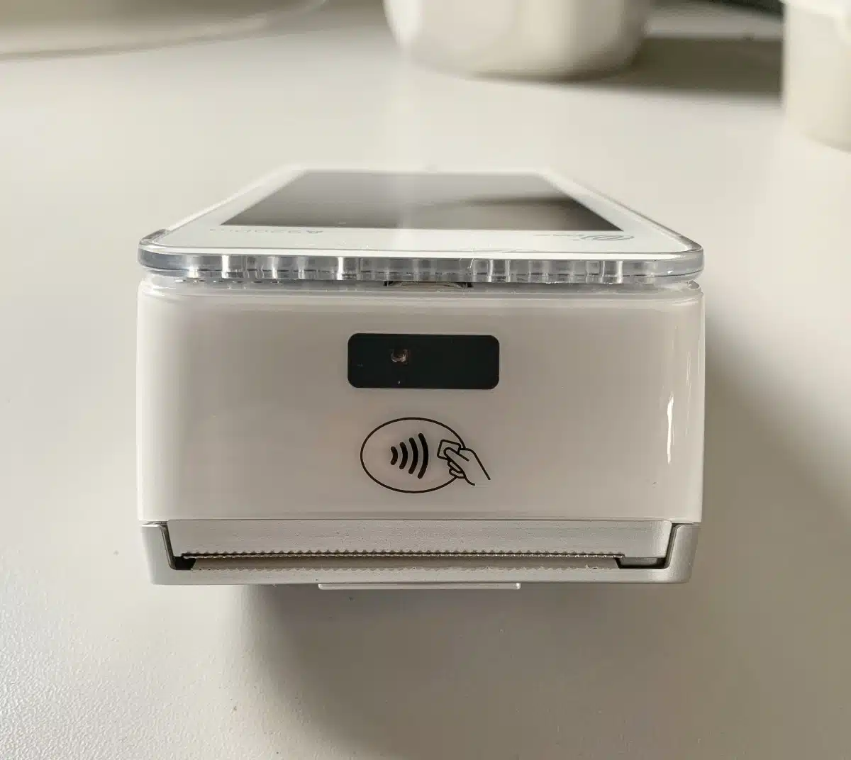 Smartpay’s PAX A920Pro terminal accepts contactless taps at the top end
