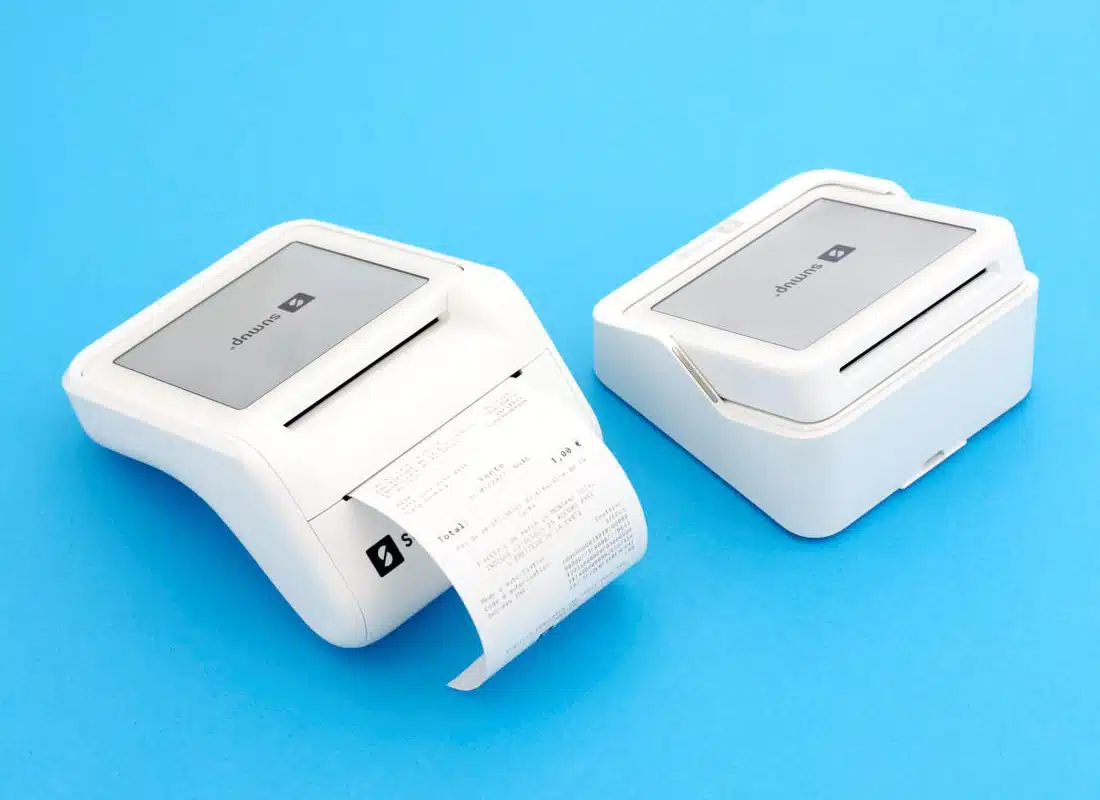 SumUp Solo can be bought with a receipt printer or basic desktop stand