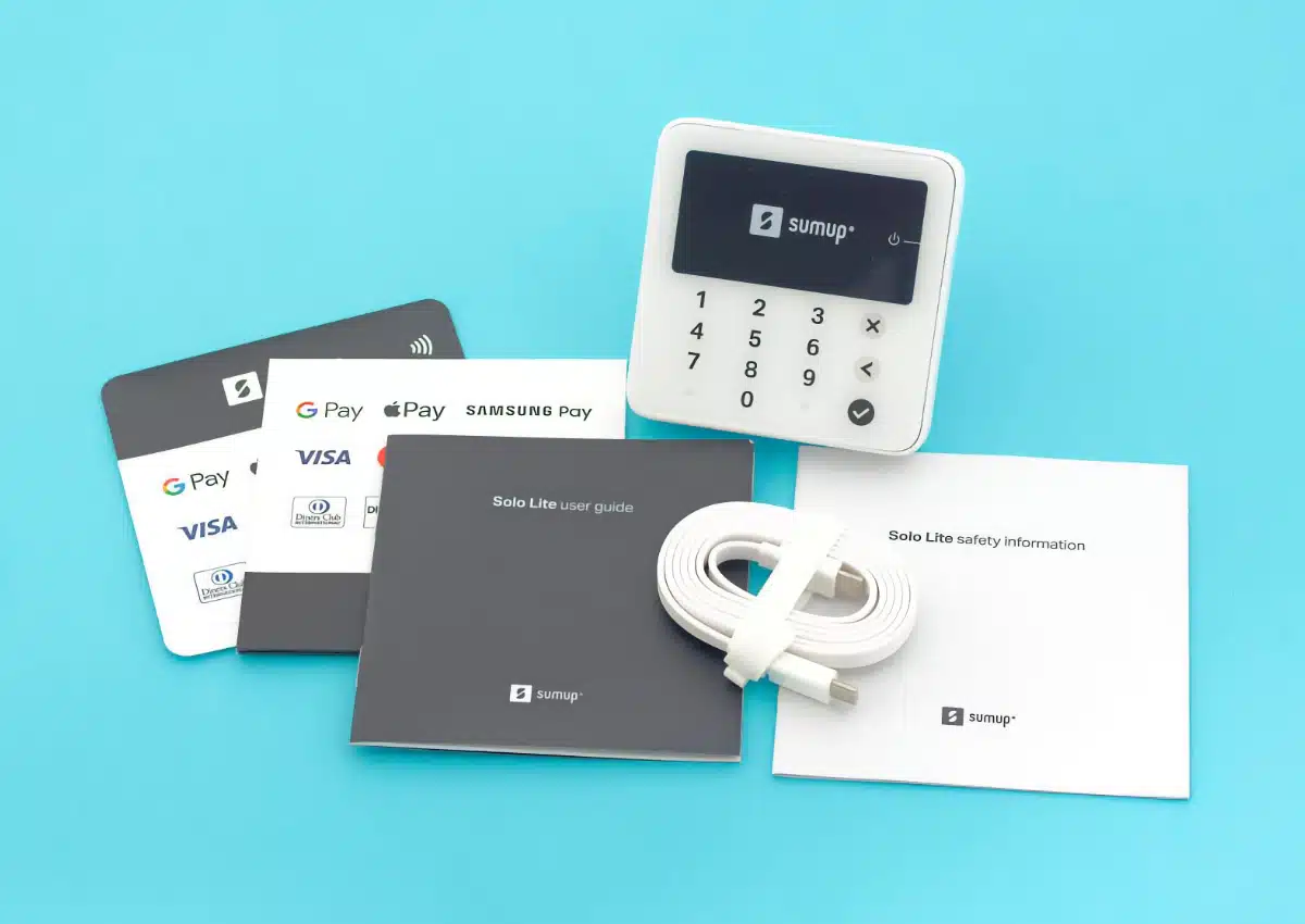 SumUp Solo Lite comes with simple instruction leaflets and decals for showing accepted cards